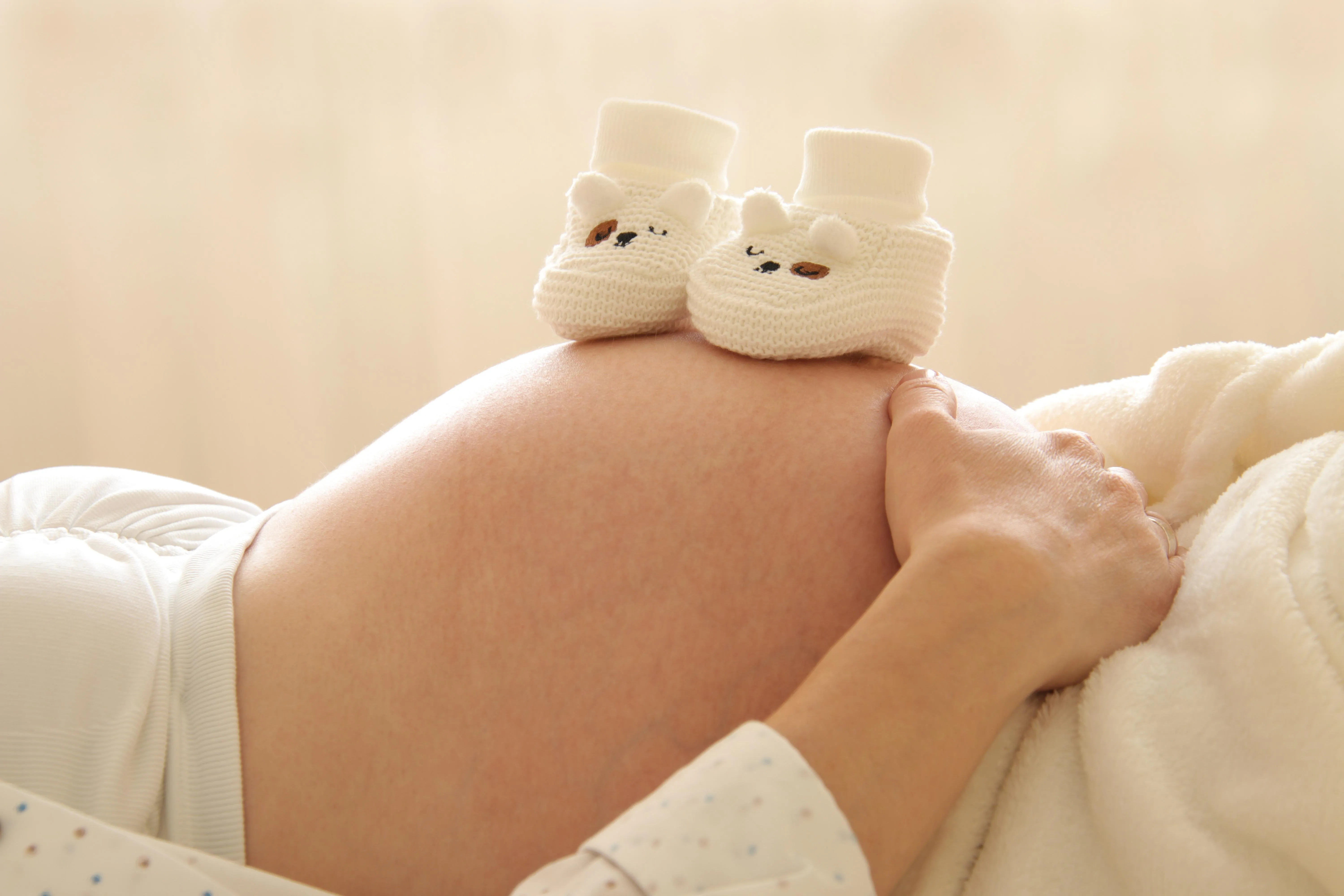 Choisir le prénom de bébé avec la numérologie : le nombre du prénom et le chemin de vie